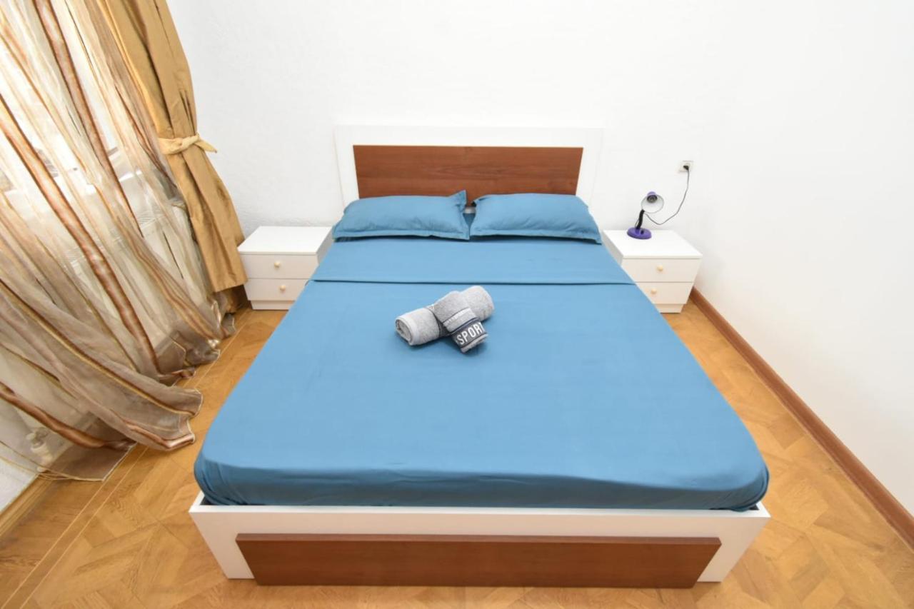 יירבאן Guesthouses Opera מראה חיצוני תמונה